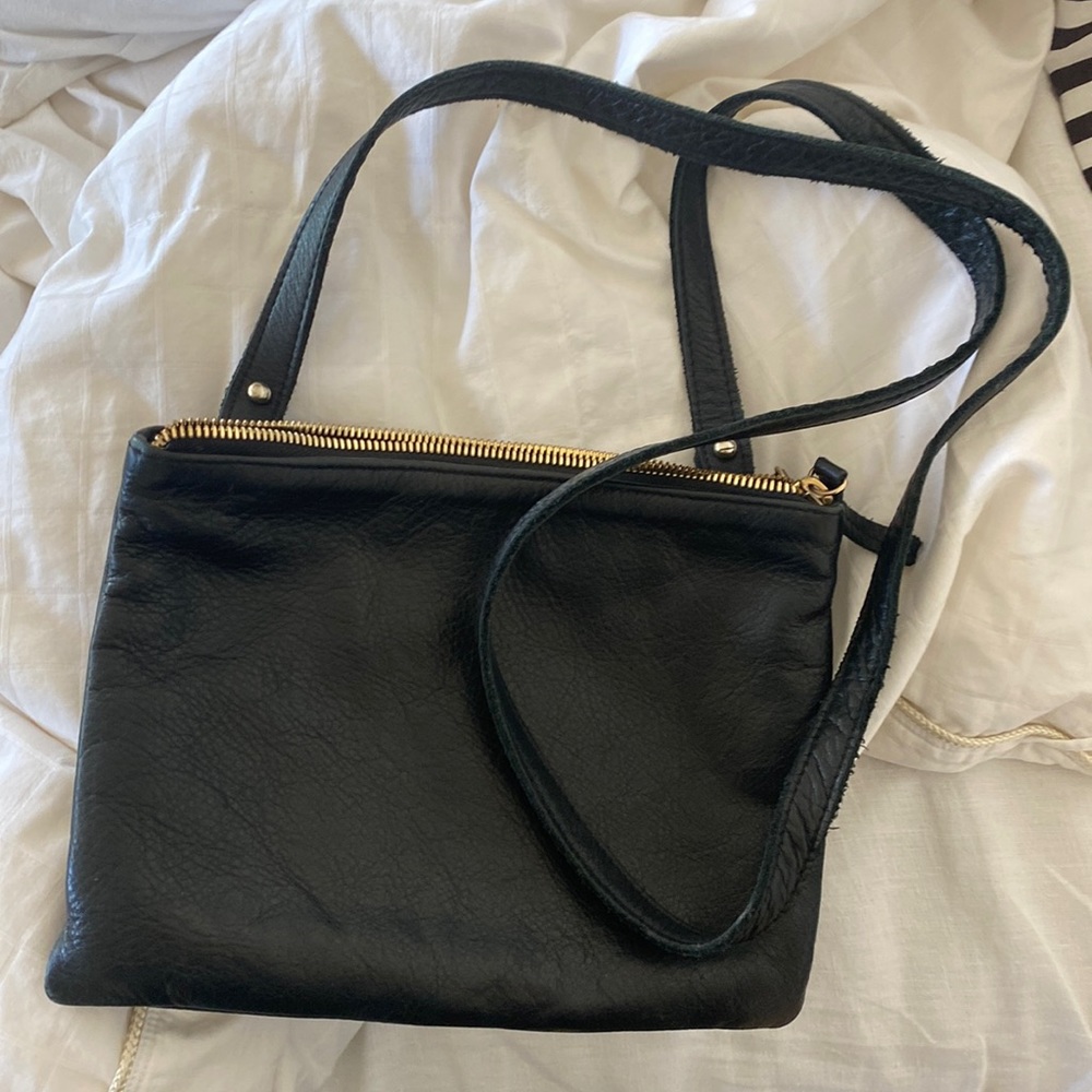 Dual zipper crossbody purse